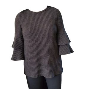 Entro Sweater (M) with Tiered Bell Sleeves Gray